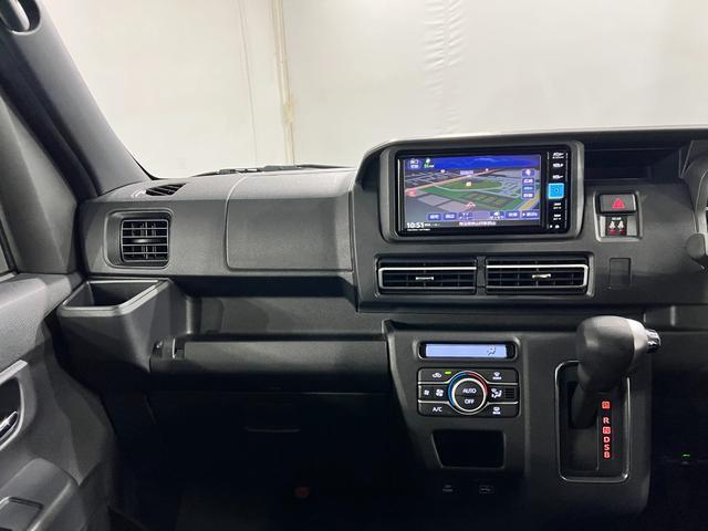 Daihatsu Atrai 6