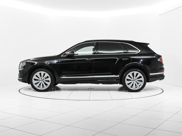 Bentley Bentayga 4