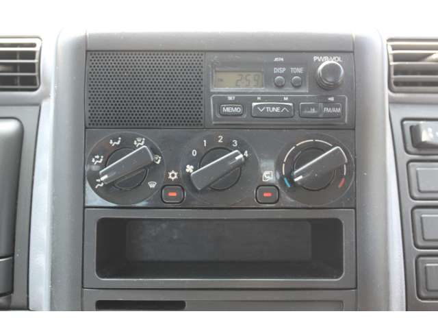 Mitsubishi Fuso Canter 12