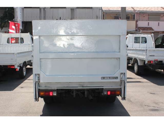 Mitsubishi Fuso Canter 5