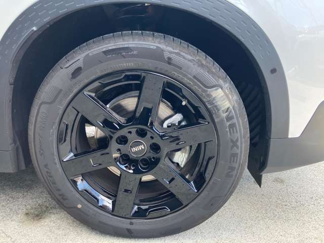 MINI Countryman 4