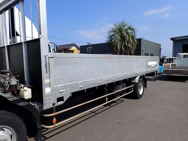 Isuzu Forward 11