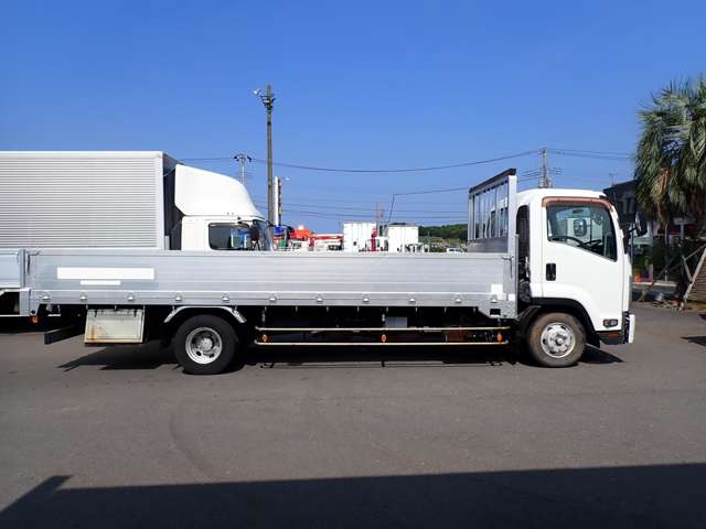 Isuzu Forward 5