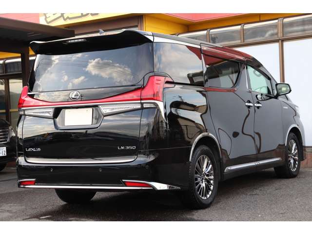 Toyota Alphard 5