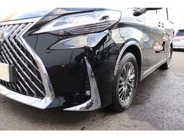 Toyota Alphard 8
