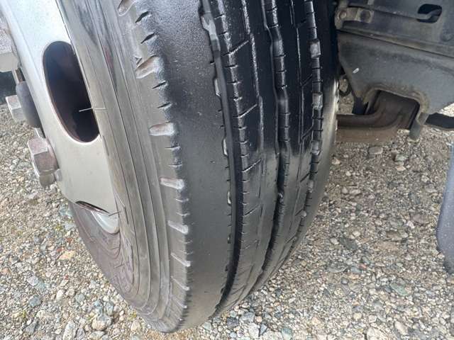 Mitsubishi Fuso Canter 12