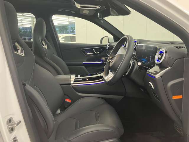 Mercedes-Benz GLC 8