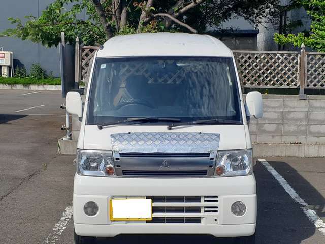 Mitsubishi Minicab Van 8