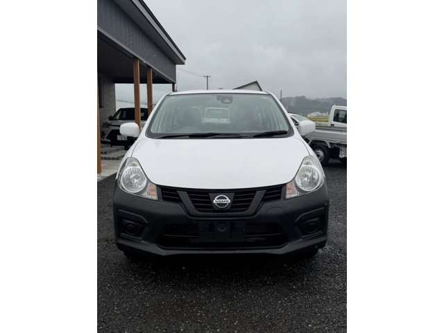 Nissan AD 2