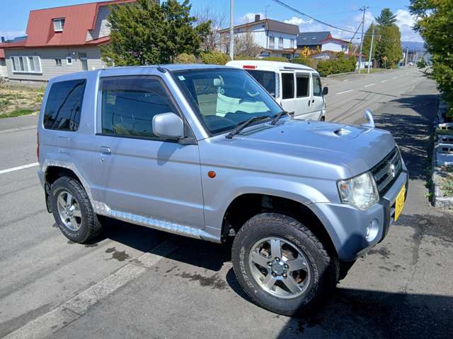 Mitsubishi Pajero Mini 6