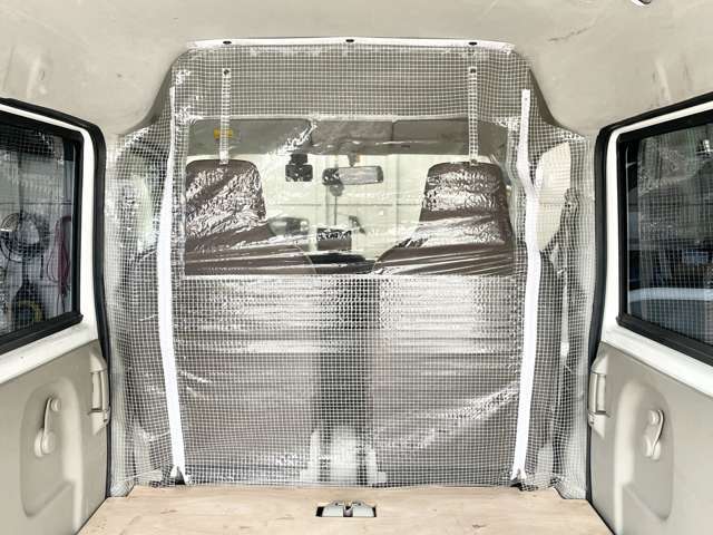 Nissan NV100 Clipper 5