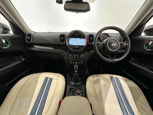 MINI Crossover 4