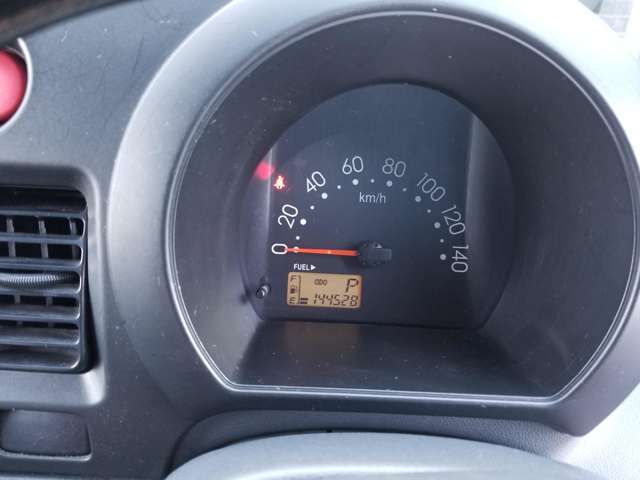 Daihatsu Hijet Deck Van 11