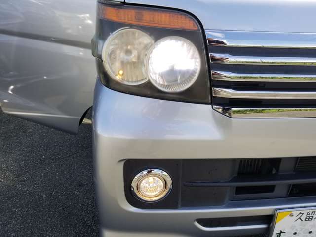 Daihatsu Hijet Deck Van 4