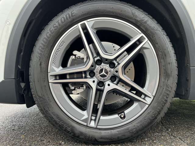 Mercedes-Benz GLA-Class 9