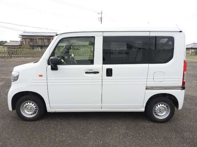 Honda N-VAN 5