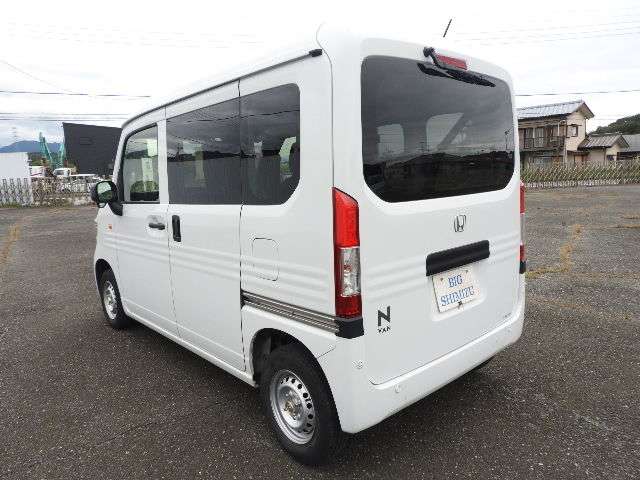 Honda N-VAN 6
