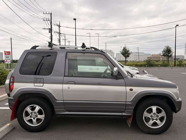 Mitsubishi Pajero Mini 8