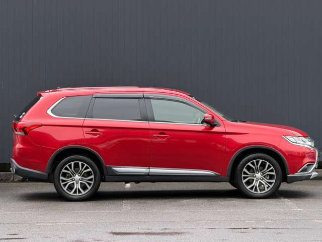 Mitsubishi Outlander 6