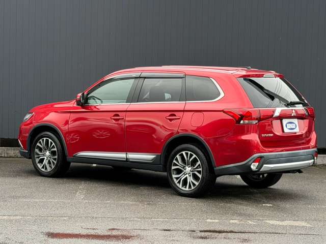 Mitsubishi Outlander 7