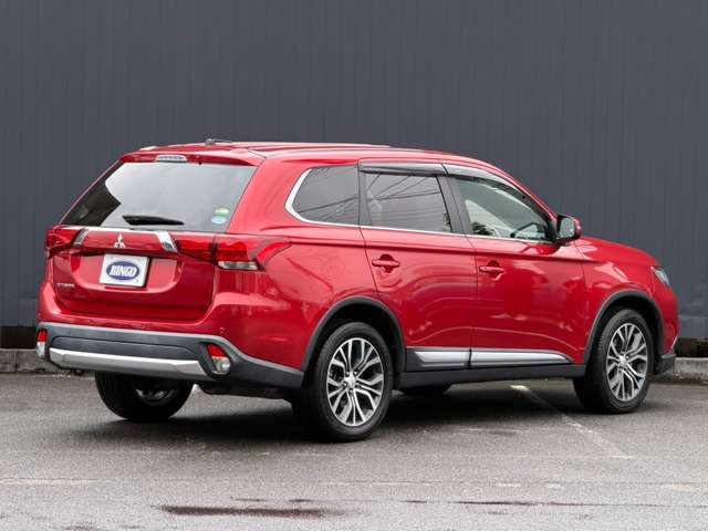 Mitsubishi Outlander 8