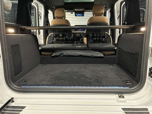 Mercedes-Benz G-Class 11