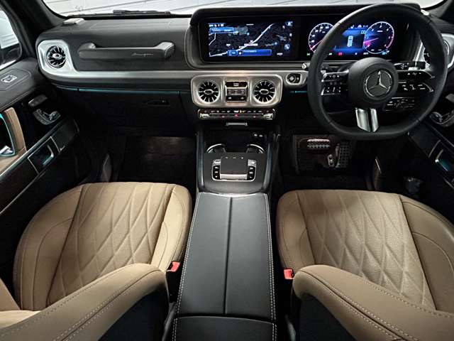 Mercedes-Benz G-Class 5