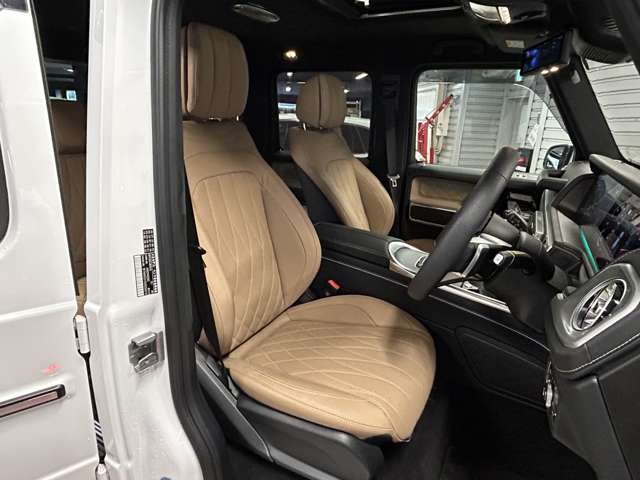Mercedes-Benz G-Class 6
