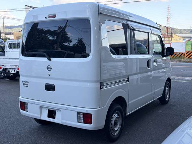 Nissan NV100 Clipper 11