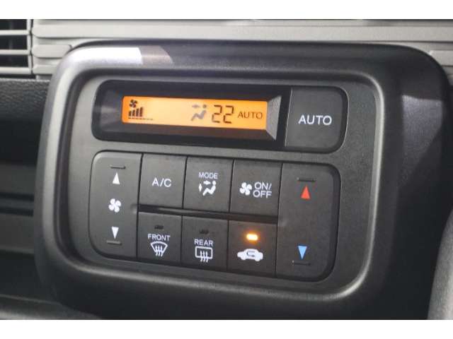 Honda N-VAN 11
