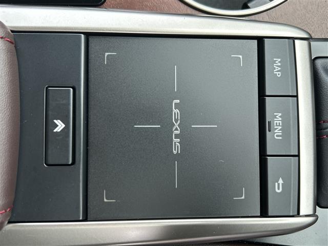 Lexus RX 8