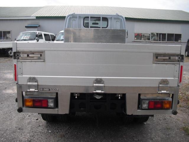 Mitsubishi Fuso Canter 4
