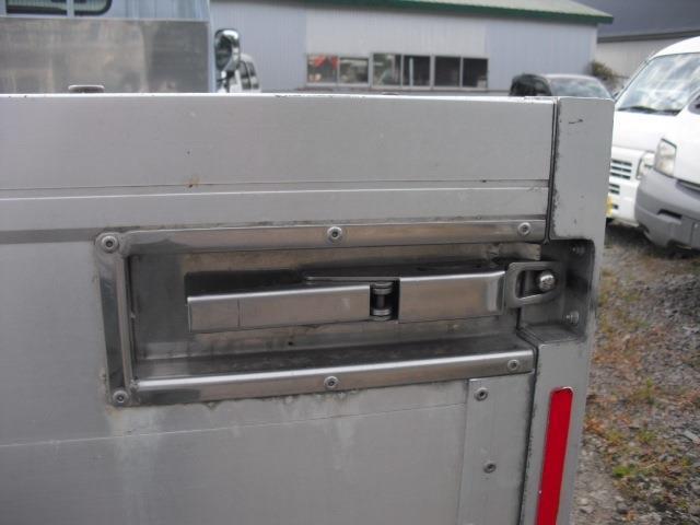 Mitsubishi Fuso Canter 10