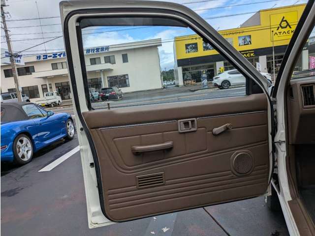 Nissan Datsun 13