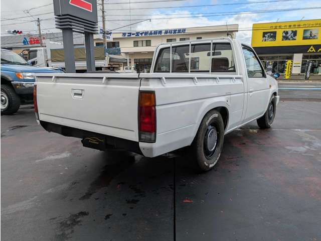 Nissan Datsun 6