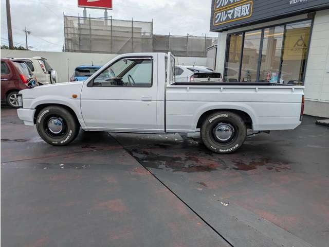 Nissan Datsun 9