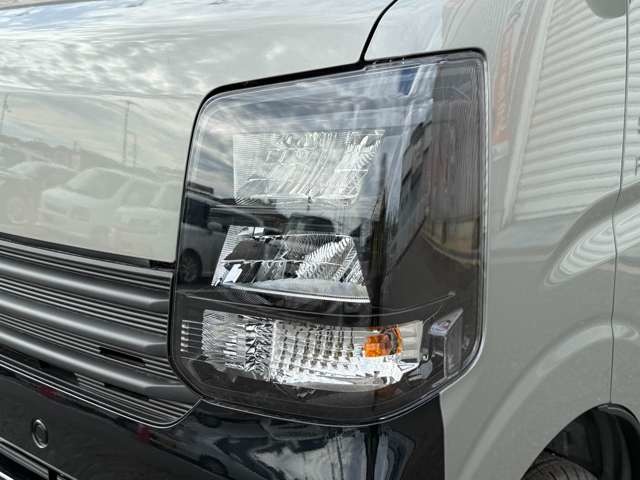 Suzuki Every 12