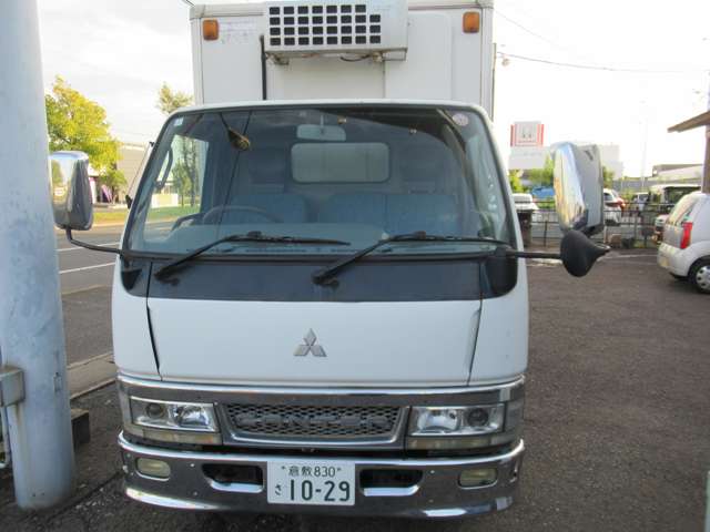 Mitsubishi Fuso Canter Guts 2