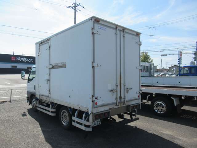 Mitsubishi Fuso Canter Guts 5