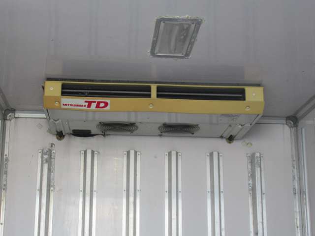 Mitsubishi Fuso Canter Guts 10