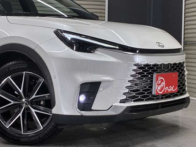 Lexus LBX 8