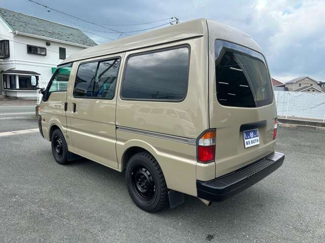 Nissan Vanette 7