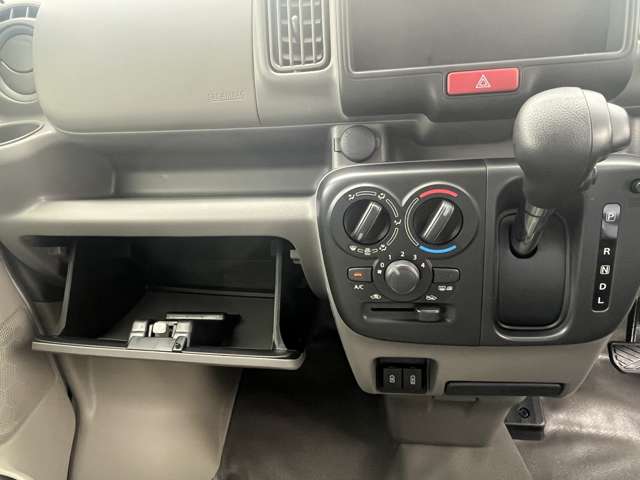 Suzuki Every 11