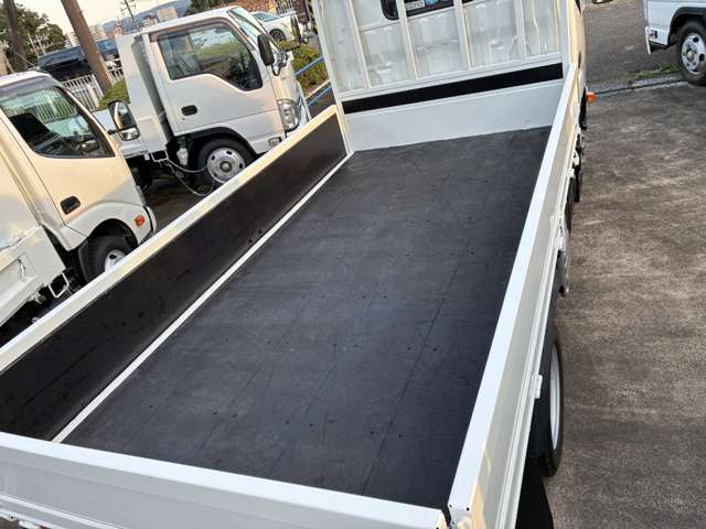 Toyota Toyoace 12