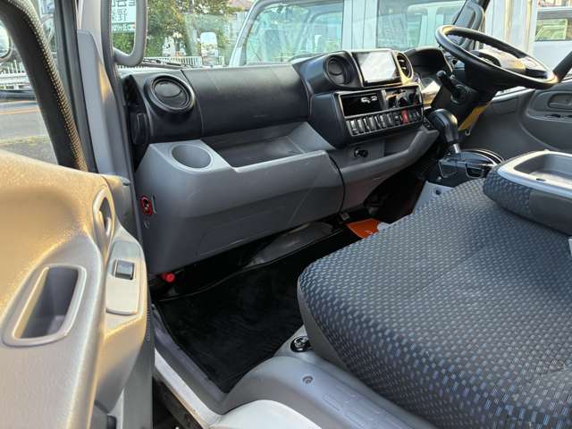 Toyota Toyoace 7