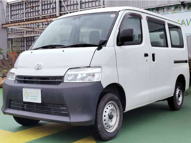 Toyota Town Ace Van 11