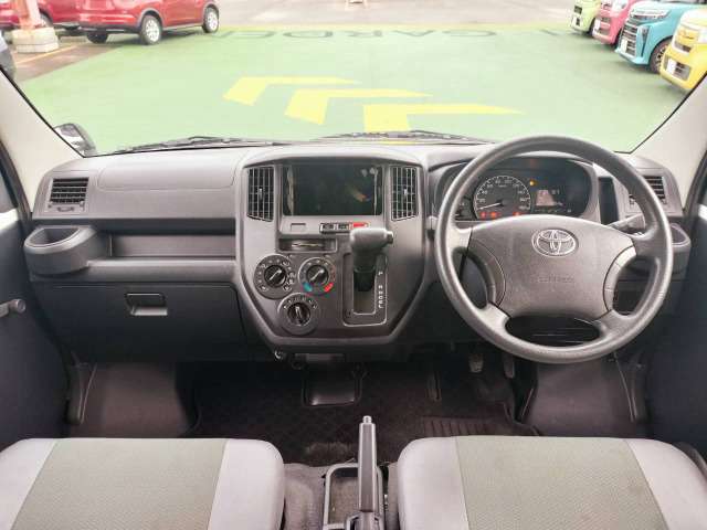 Toyota Town Ace Van 6