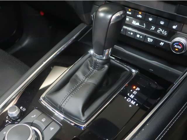 Mazda CX-8 10