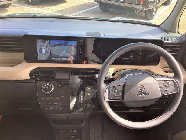 Mitsubishi Delica Mini 3