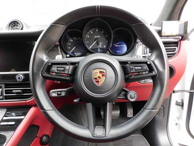 Porsche Macan 6